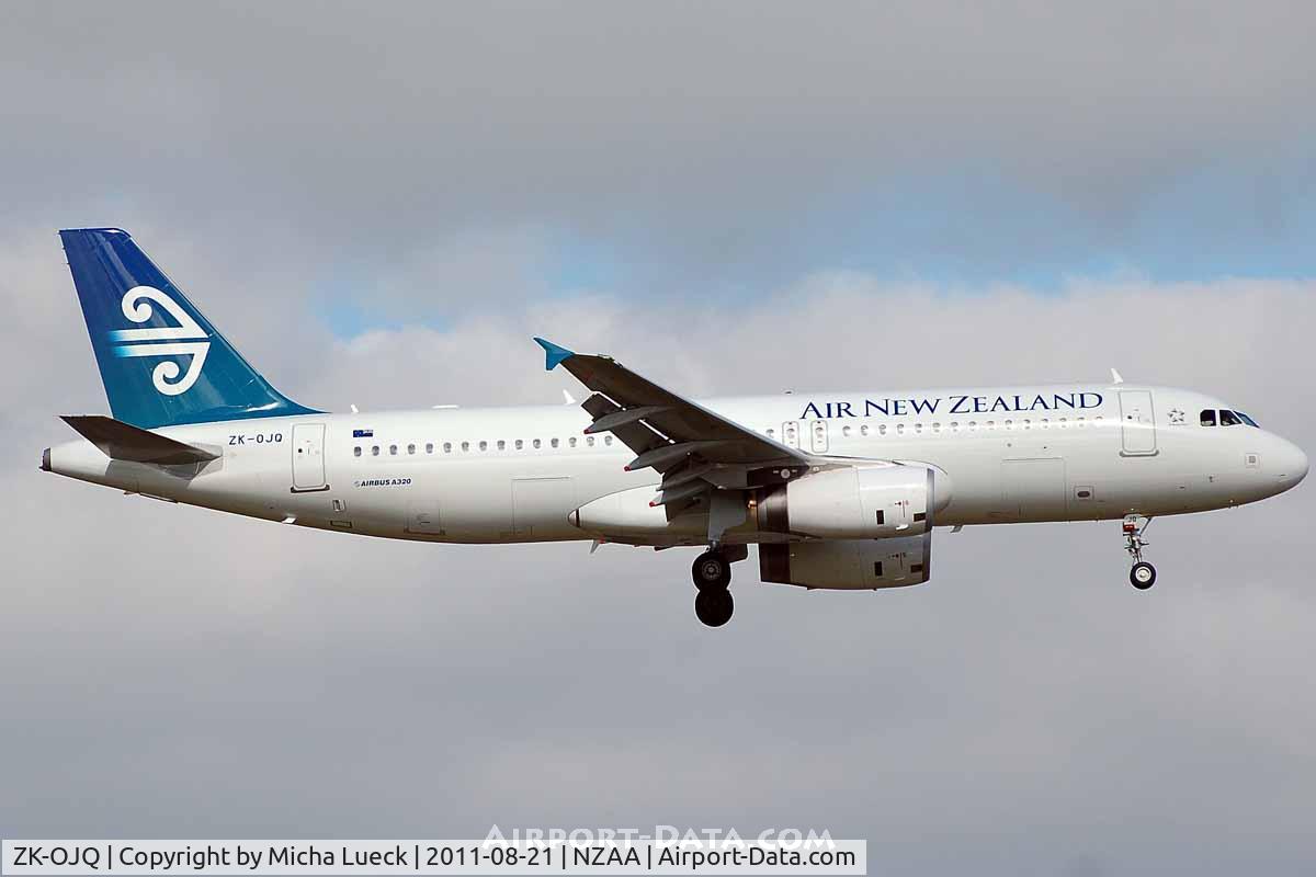 ZK-OJQ, 2011 Airbus A320-232 C/N 4584, At Auckland