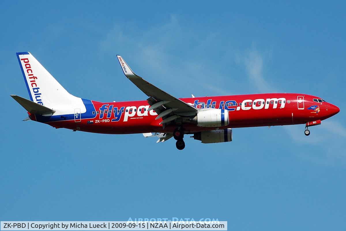 ZK-PBD, 2004 Boeing 737-8FE C/N 33996, At Auckland