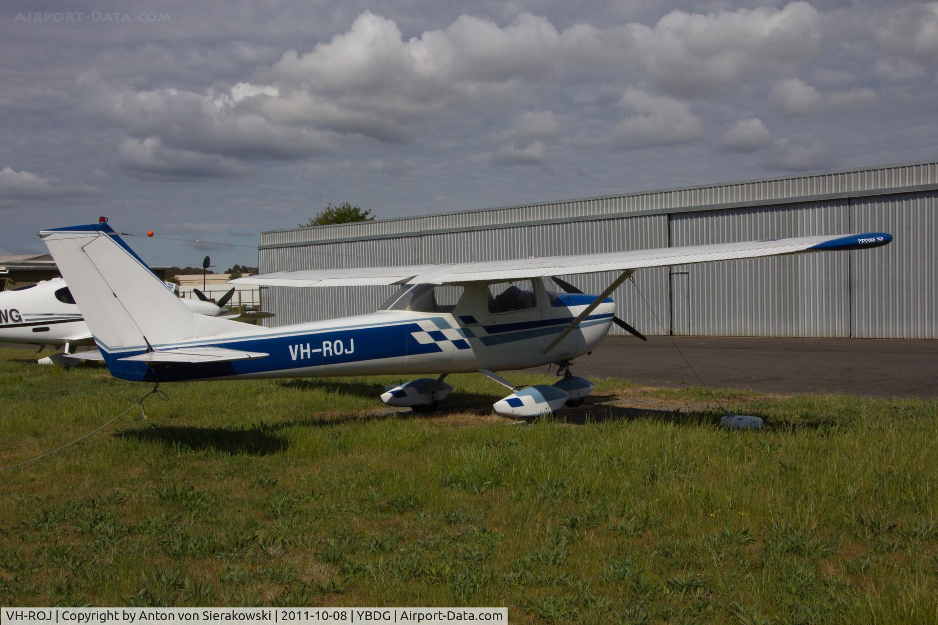 VH-ROJ, 1965 Cessna 150F C/N 15062239, VH-ROJ @ YBDG Cessna 150 F [1965]