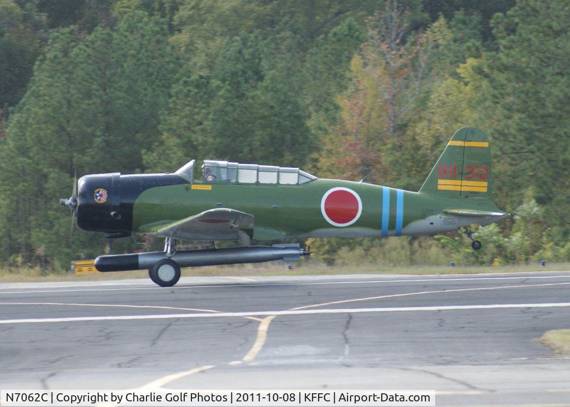 N7062C, 1943 North American SNJ-4 Texan C/N 88-13171, N7062C at Falcon Field (KFFC), Peachtree City, Georgia, USA