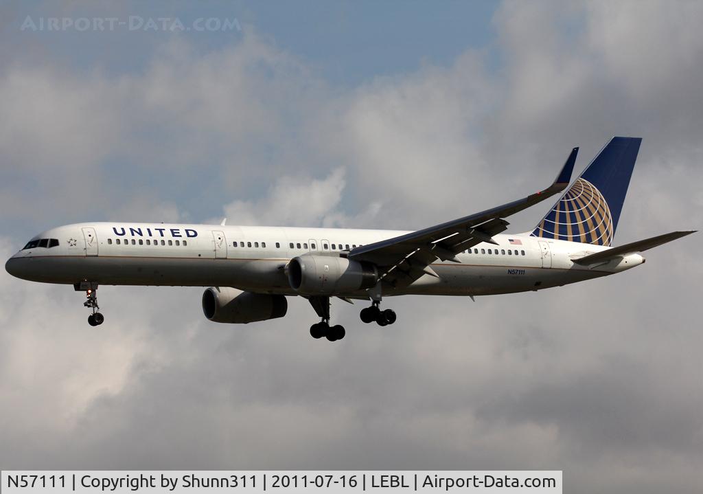 N57111, 1994 Boeing 757-224 C/N 27301, Landing rwy 25R... Now with 'United' titles...