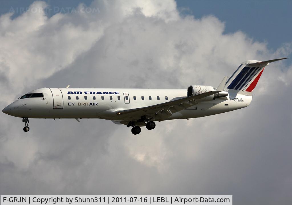 F-GRJN, 1998 Canadair CRJ-100ER (CL-600-2B19) C/N 7262, Landing rwy 25R