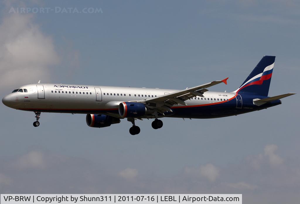 VP-BRW, 2007 Airbus A321-211 C/N 3191, Landing rwy 25R