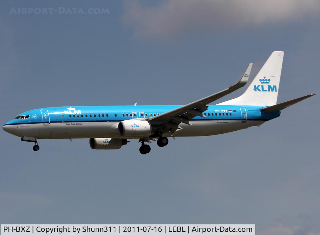 PH-BXZ, 2008 Boeing 737-8K2 C/N 30368, Landing rwy 25R