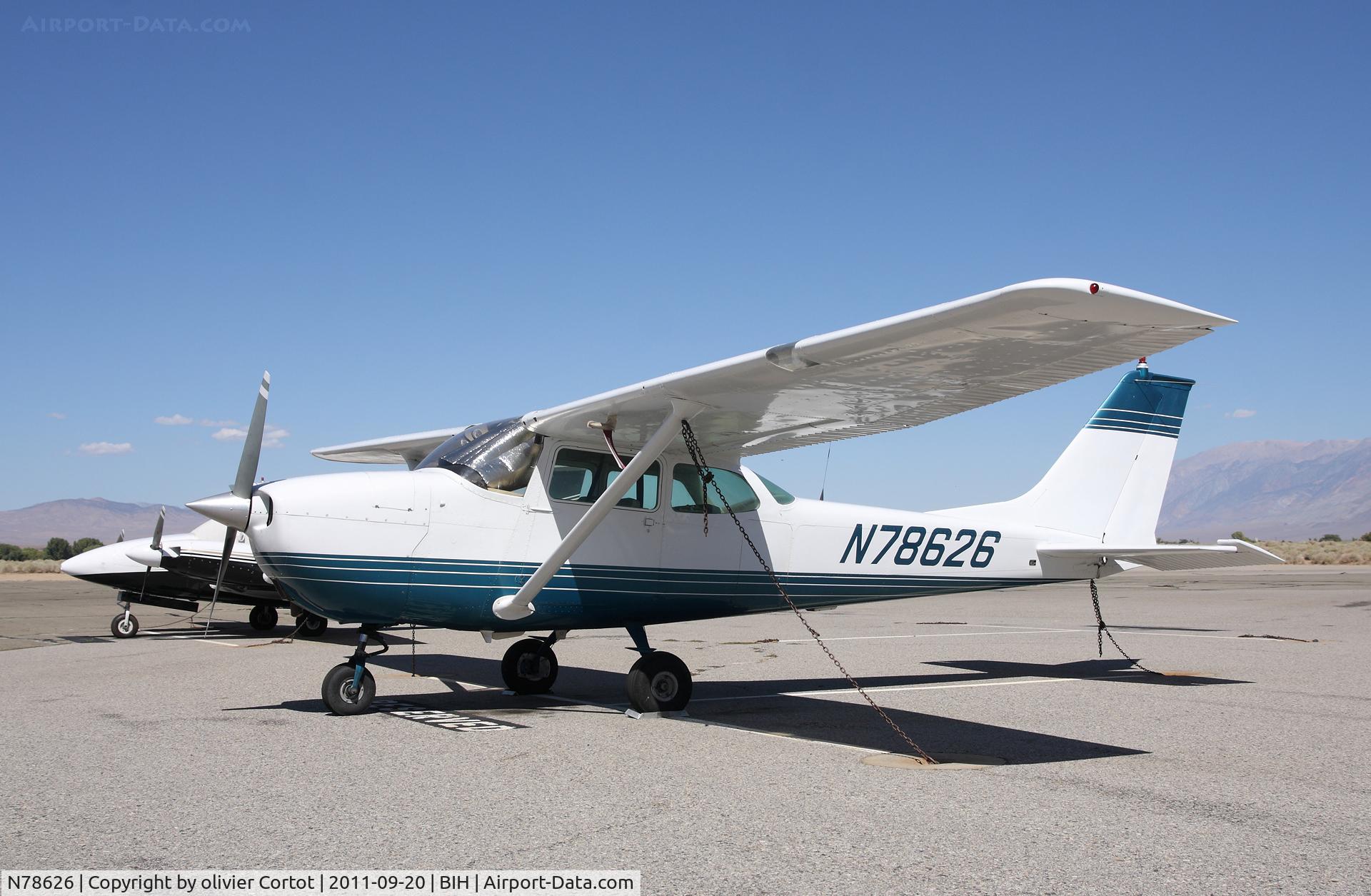 N78626, 1968 Cessna 172K Skyhawk C/N 17257693, Bishop airport
