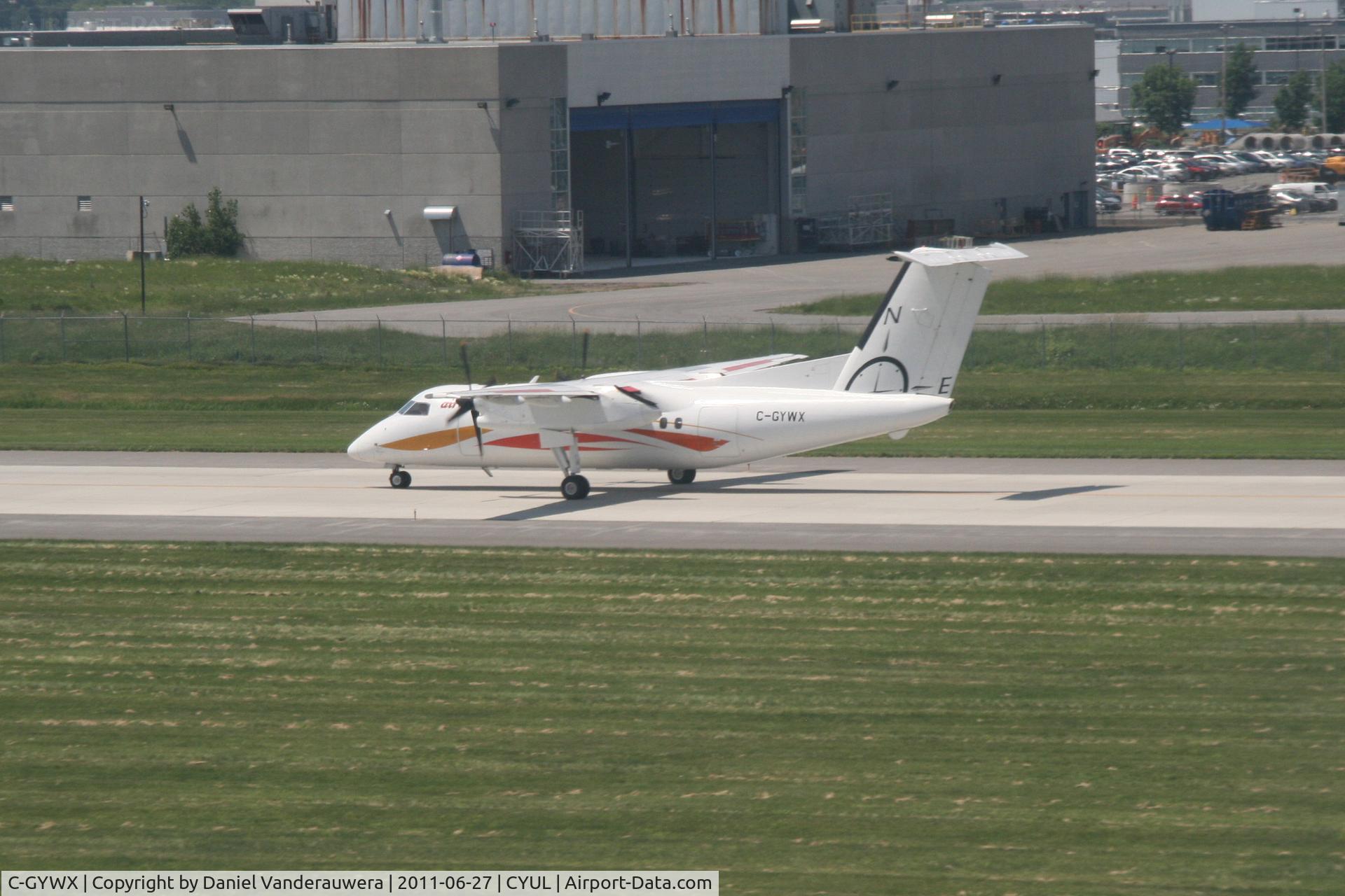 C-GYWX, 1989 De Havilland Canada DHC-8-102 Dash 8 C/N 175, Taxiing