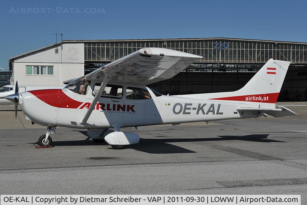 OE-KAL, 2005 Cessna 172S C/N 172S-9784, Airlink Cessna 172
