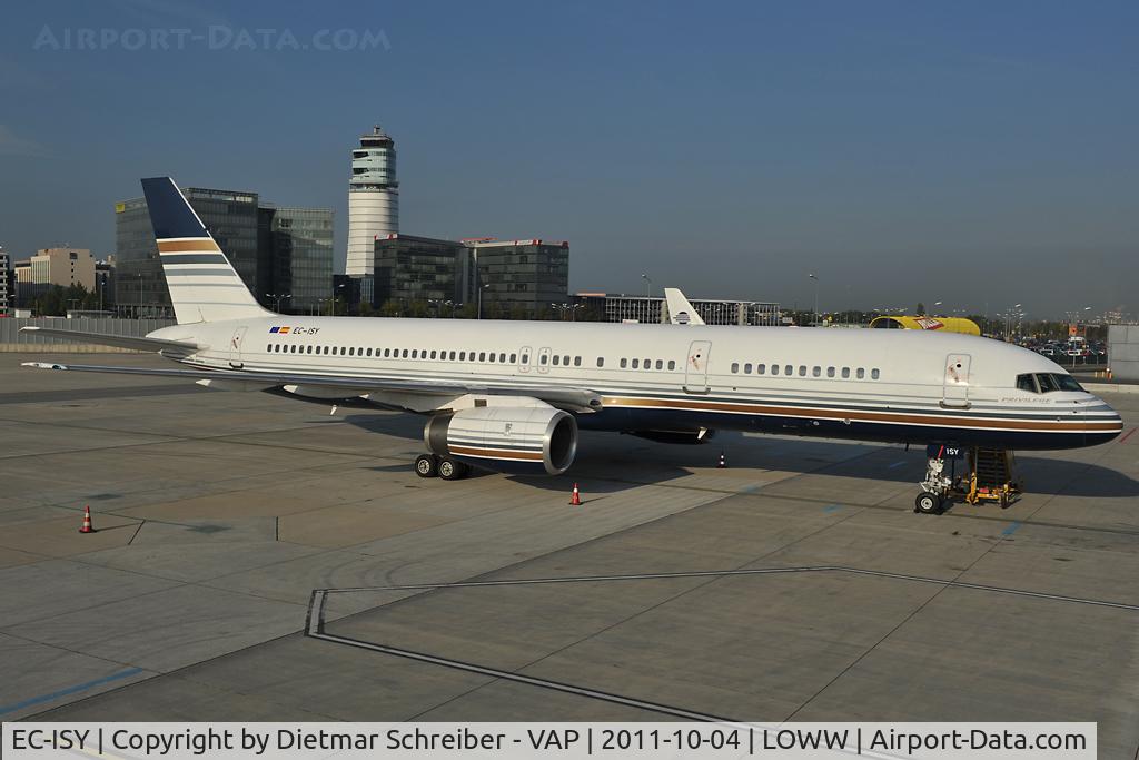 EC-ISY, 1993 Boeing 757-256 C/N 26241, Priviledge Style Boeing 757-200