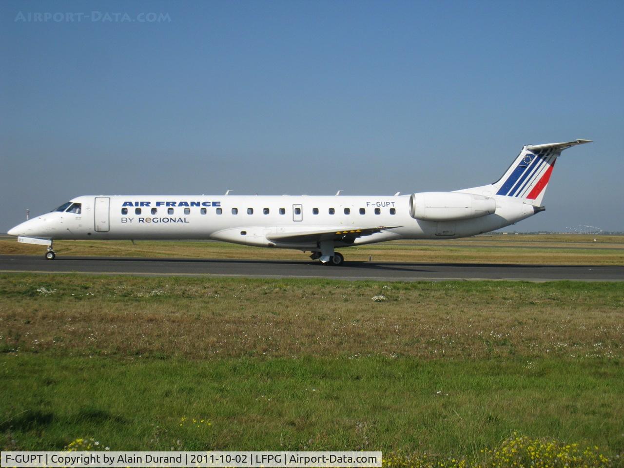 F-GUPT, 2000 Embraer ERJ-145LR (EMB-145LR) C/N 145294, The EMB-145s were Regional's first jets. Since, the airline added EMB-135s, ERJ 170s and ERJ 190s.