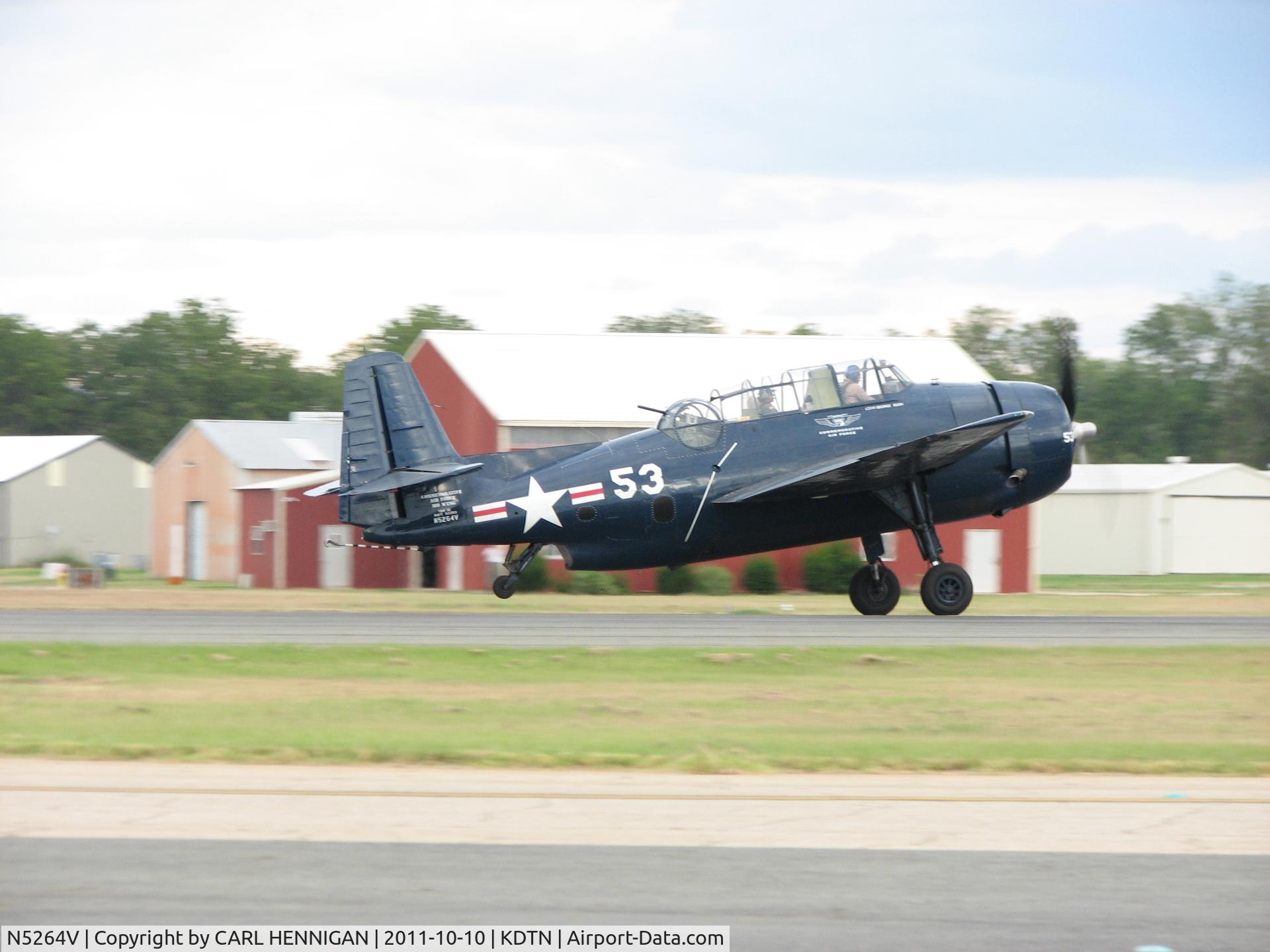 N5264V, 1945 Grumman TBM-3E Avenger C/N 53353, Take off from runway 14
