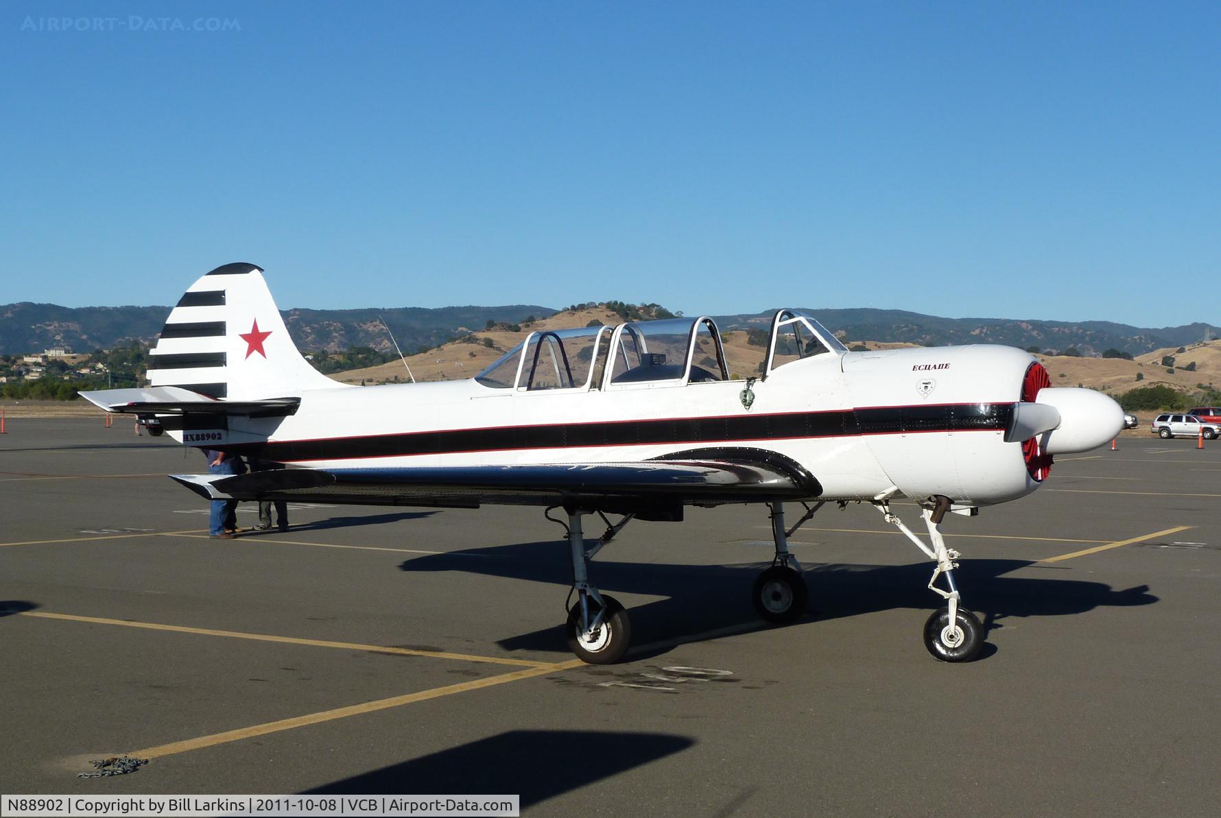 N88902, 1984 Yakovlev Yak-52 C/N 844902, Resident