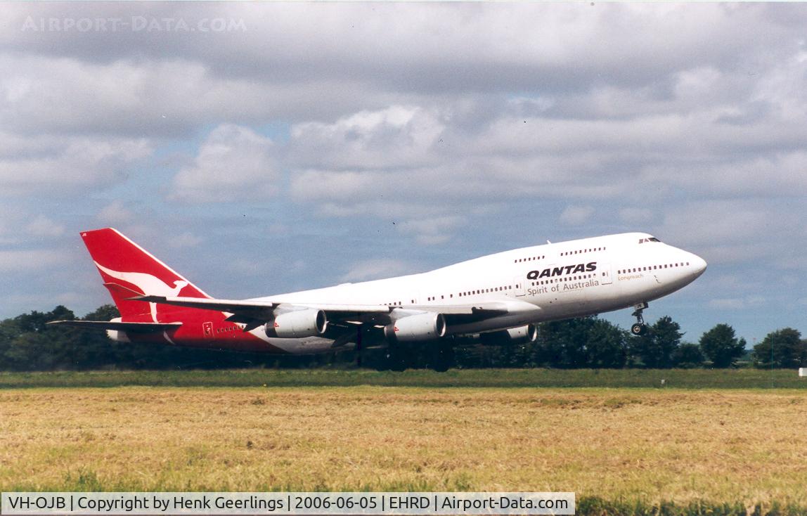 VH-OJB, 1989 Boeing 747-438 C/N 24373, Qantas charter flight. Dep.to STR