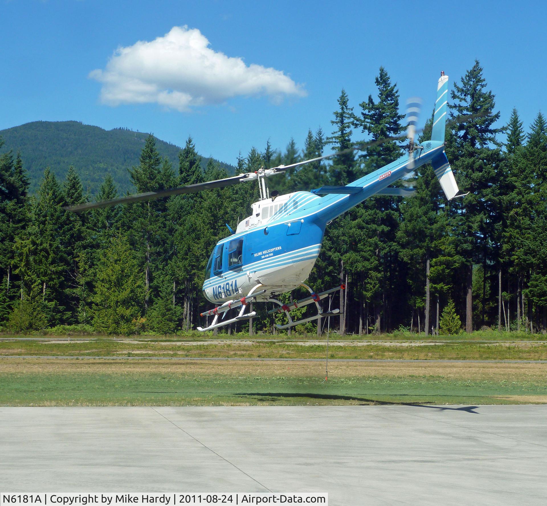 N6181A, 1993 Bell 206B C/N 4277, Leaving the pad at Darrington,WA