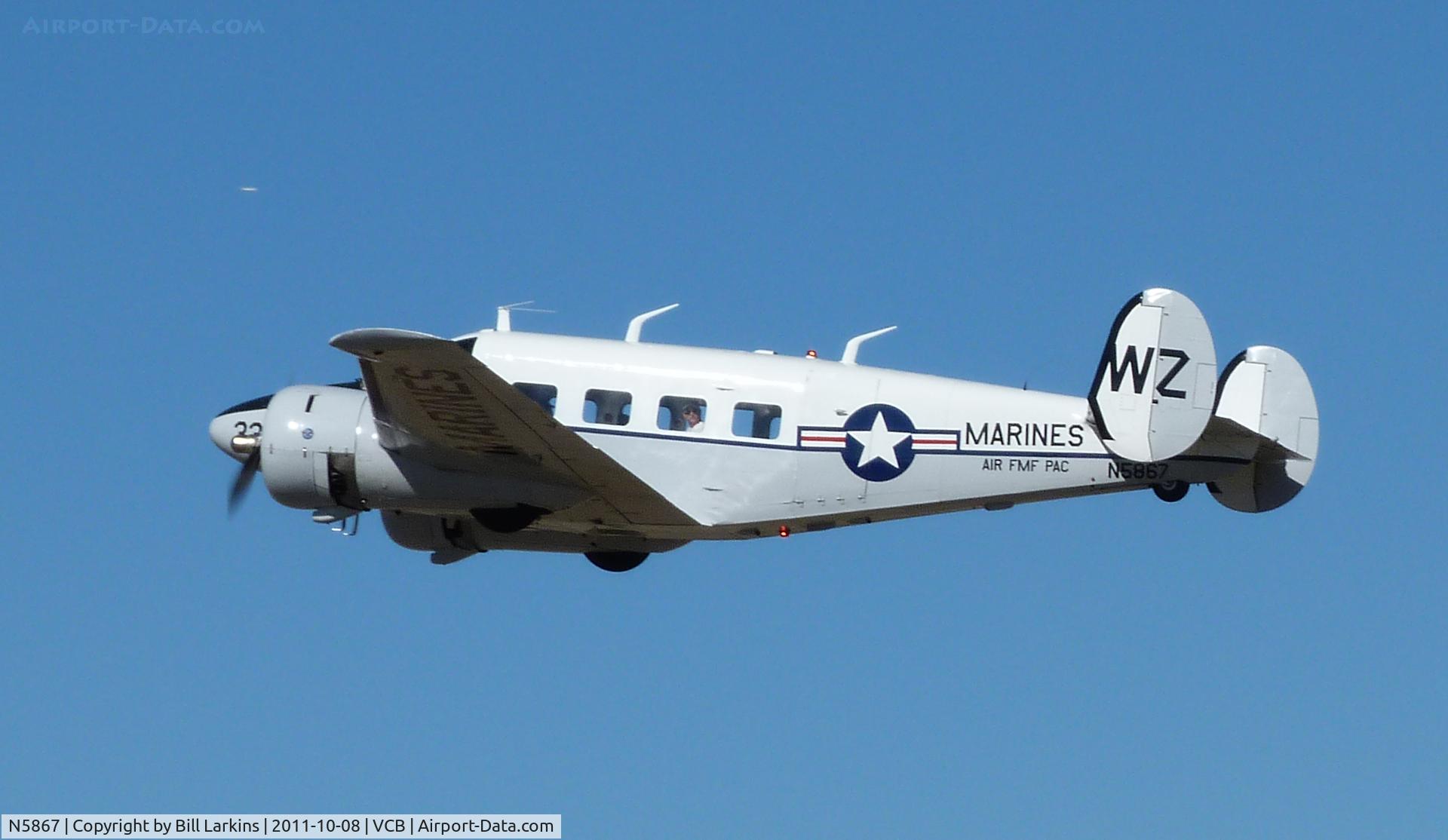 N5867, 1957 Beech E18S C/N BA-333, Taking off