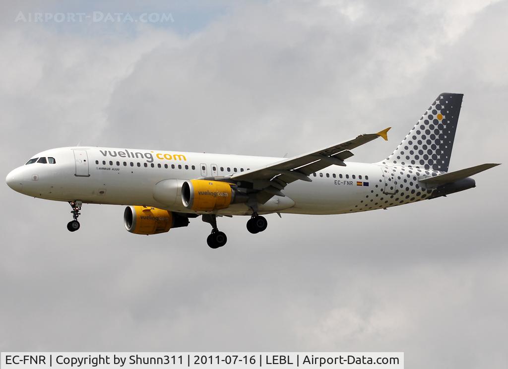 EC-FNR, 1992 Airbus A320-211 C/N 323, Landing rwy 25R