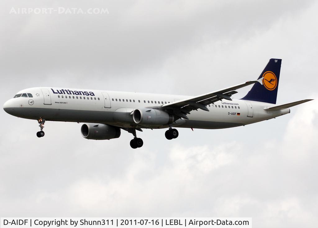 D-AIDF, 2011 Airbus A321-231 C/N 4626, Landing rwy 25R