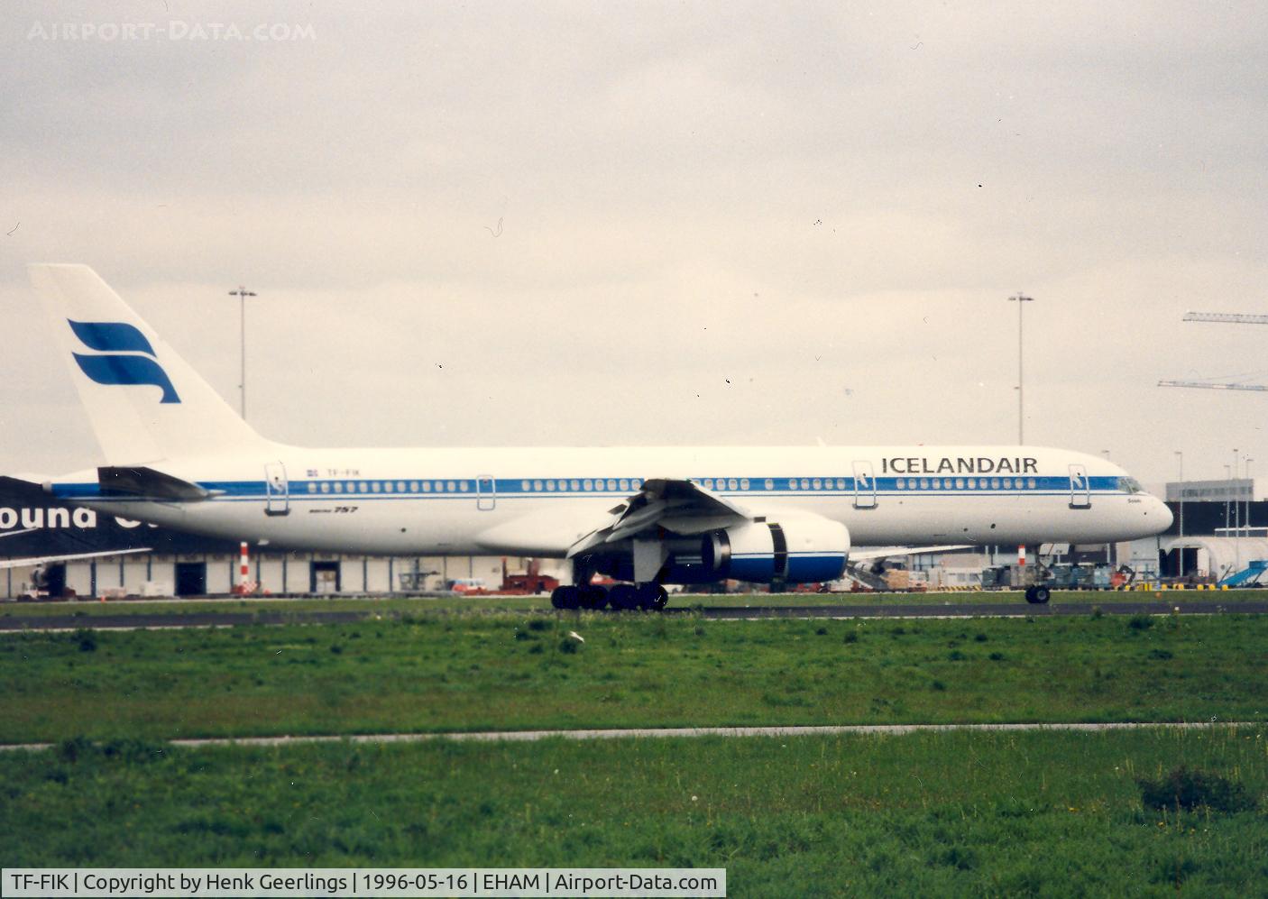 TF-FIK, 1992 Boeing 757-2Y0/F C/N 26151, Icelandair