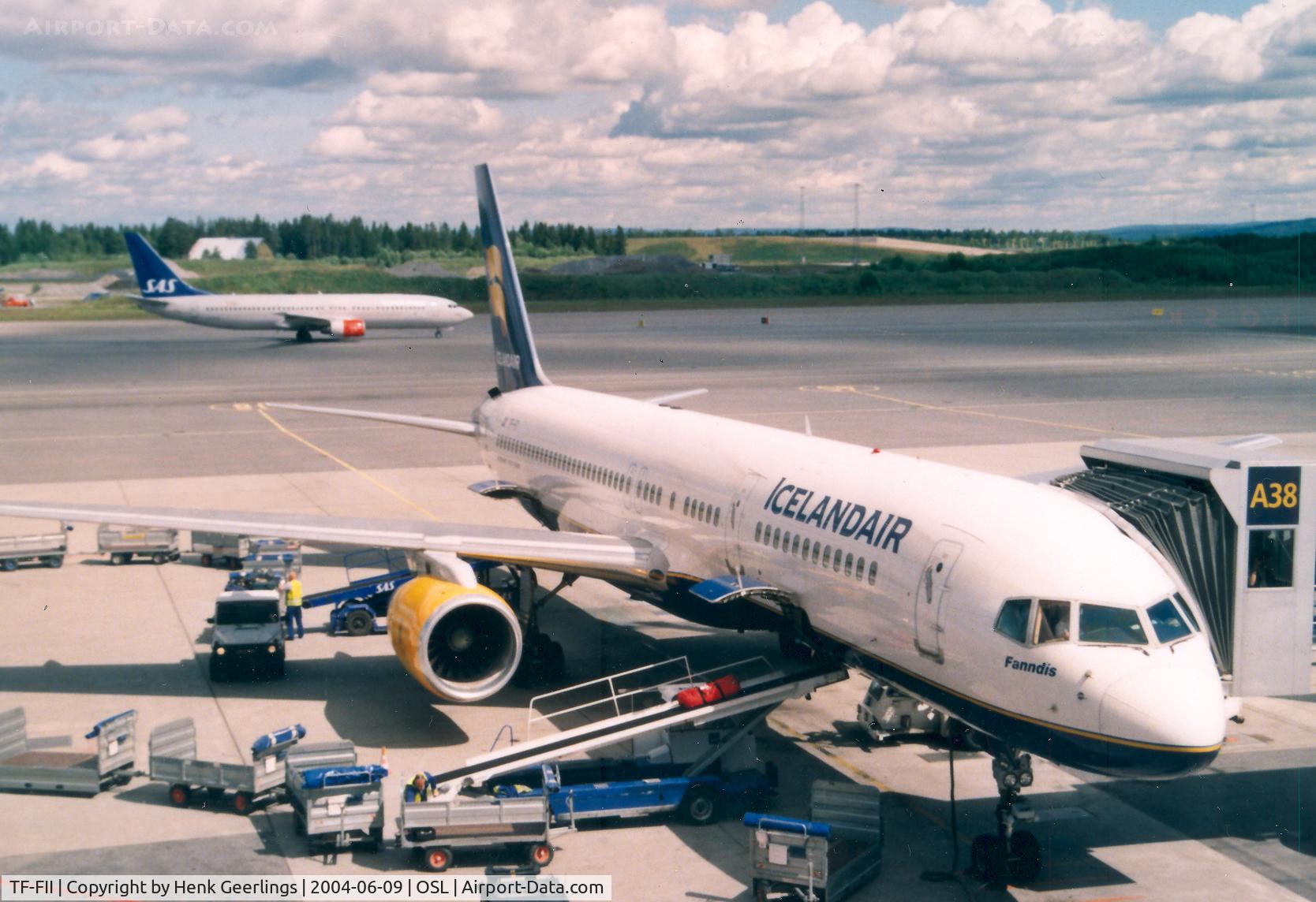 TF-FII, 1990 Boeing 757-208 C/N 24760, Icelandair