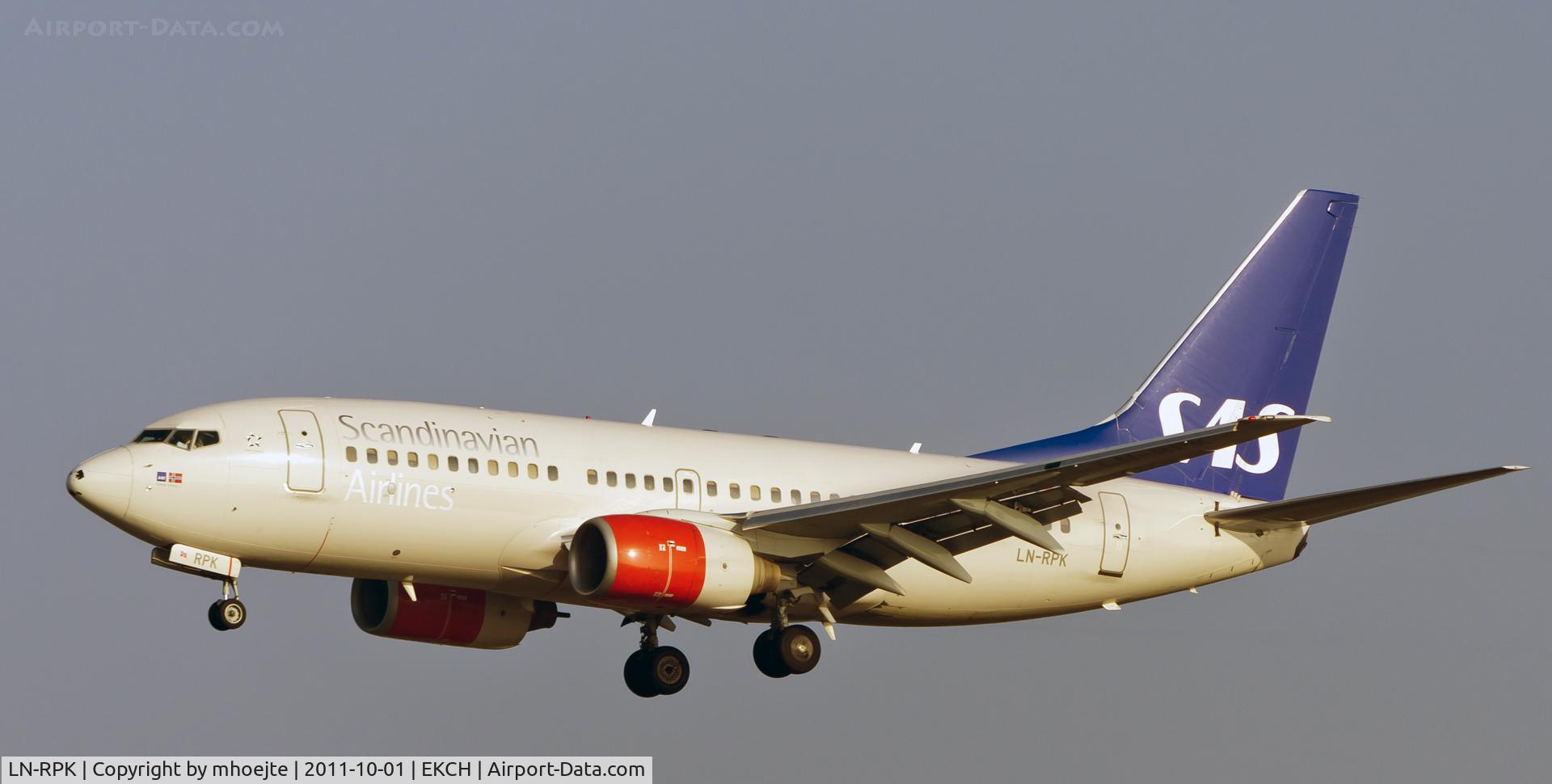 LN-RPK, 2000 Boeing 737-783 C/N 28317, Final Copenhagen