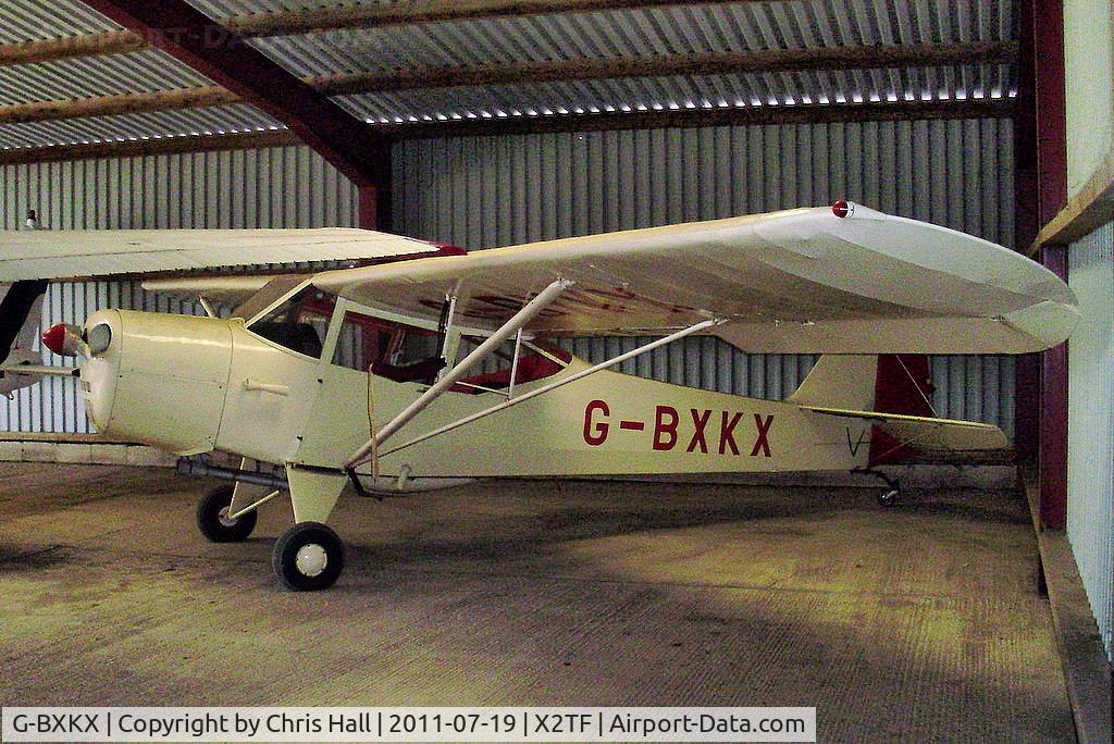 G-BXKX, 1944 Taylorcraft J Auster 5 C/N 803, At Top Farm Airfield, Hertfordshire.