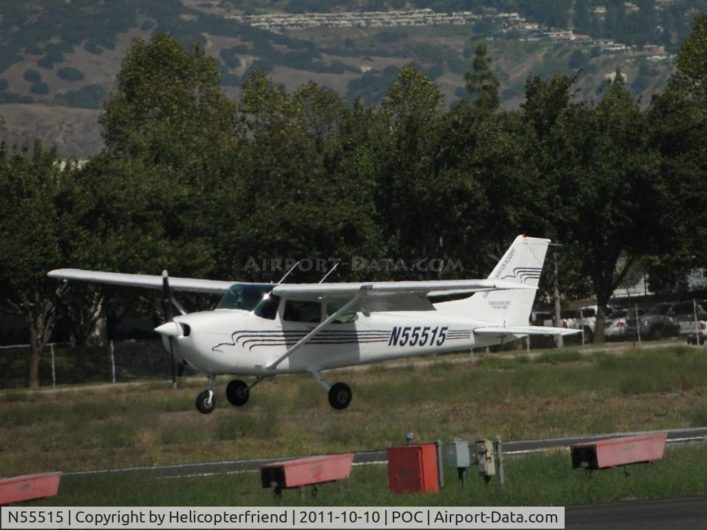 N55515, 1981 Cessna 172P C/N 17275195, Rolling out after landing on runway 26L