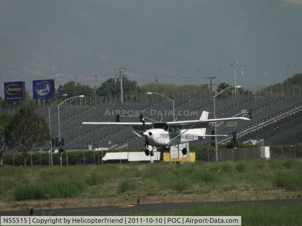 N55515, 1981 Cessna 172P C/N 17275195, A new paint job on this girl as she gets ready to touchdown on runway 26L