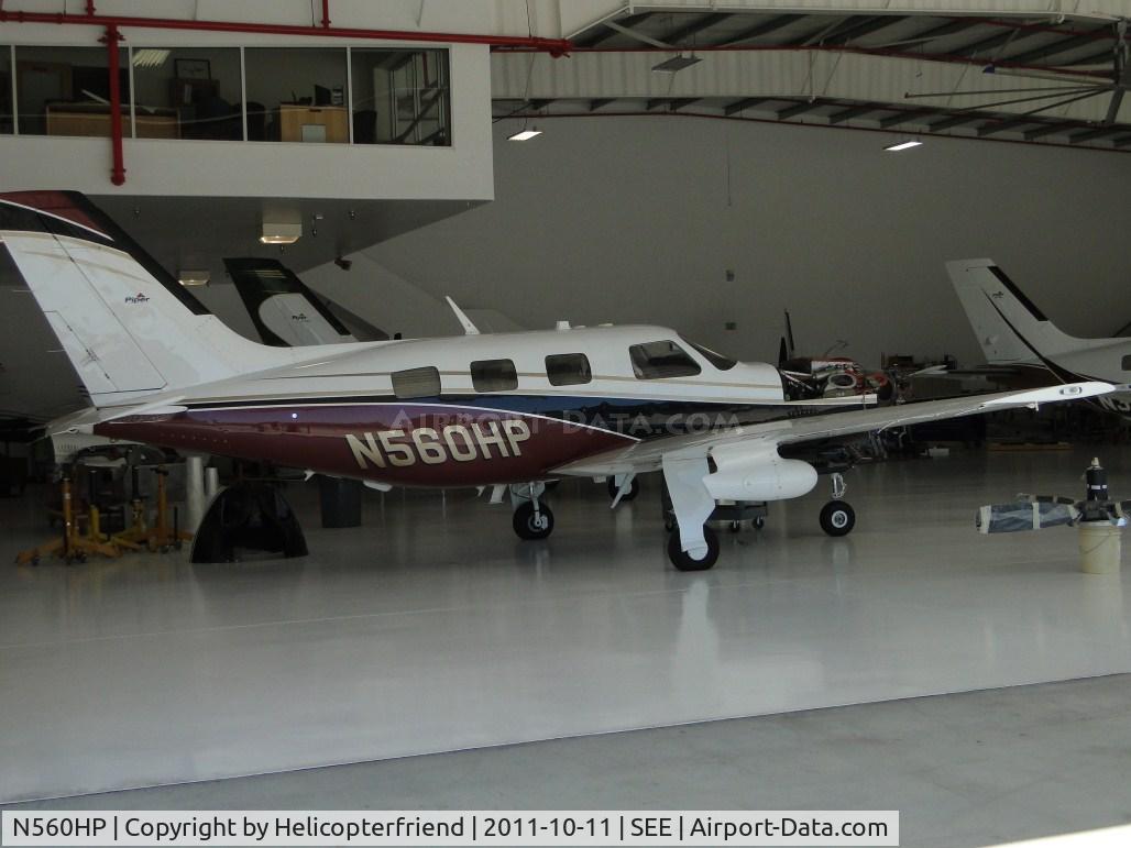 N560HP, 2001 Piper PA-46-500TP C/N 4697045, In a hanger and being worked on