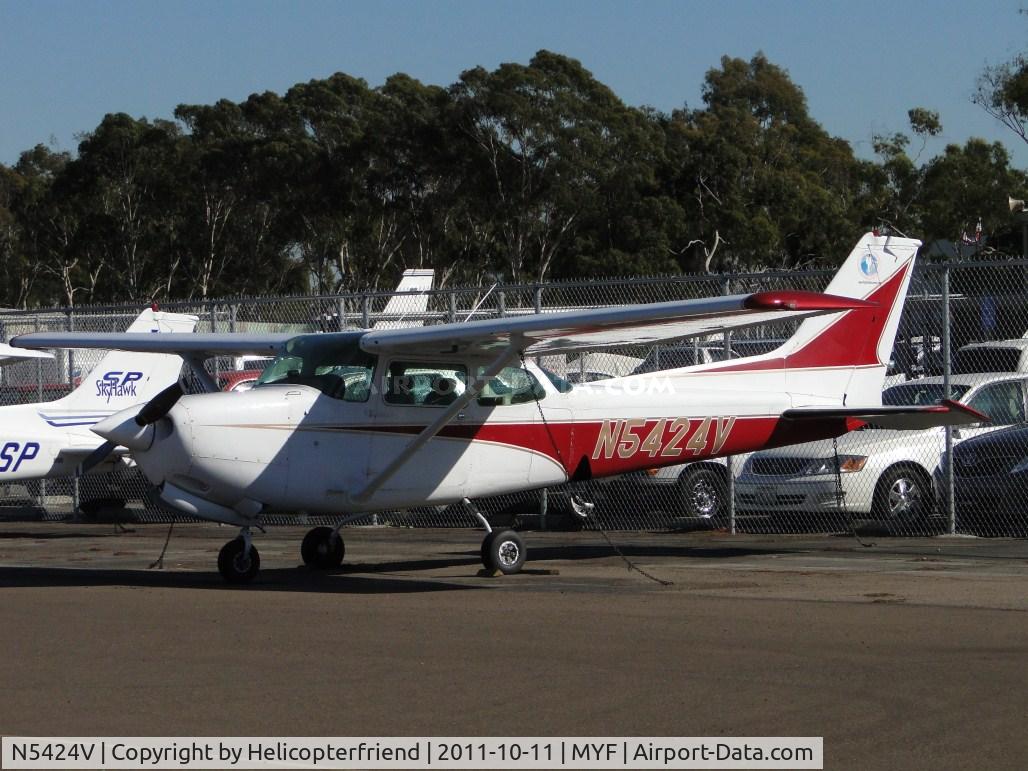 N5424V, 1980 Cessna 172RG Cutlass RG C/N 172RG0528, Parked in the south side parking area