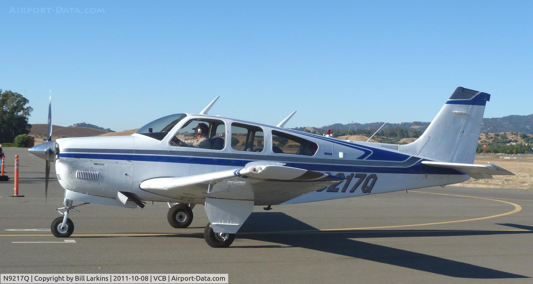 N9217Q, 1971 Beech F33A Bonanza C/N CE-340, Taxi to Nut Tree ramp.