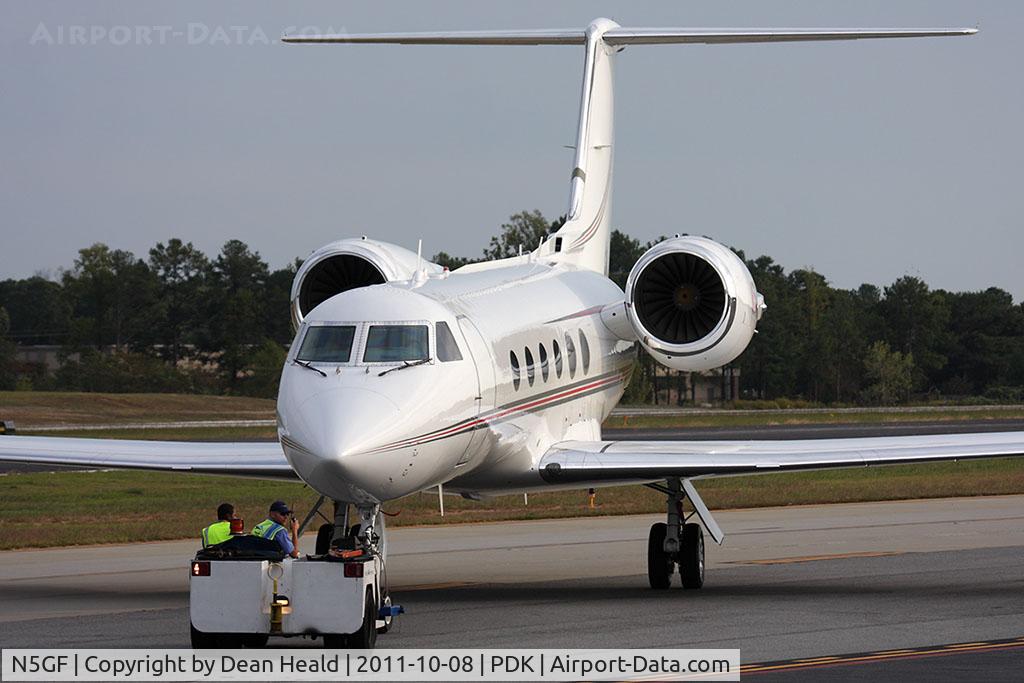 N5GF, 1995 Gulfstream Aerospace G-IV C/N 1277, Quikrete Aircraft Leasing LLC 1995 Gulfstream G-IV N5GF being repositioned on the executive aircraft ramp at Atlantic Executive Terminal.