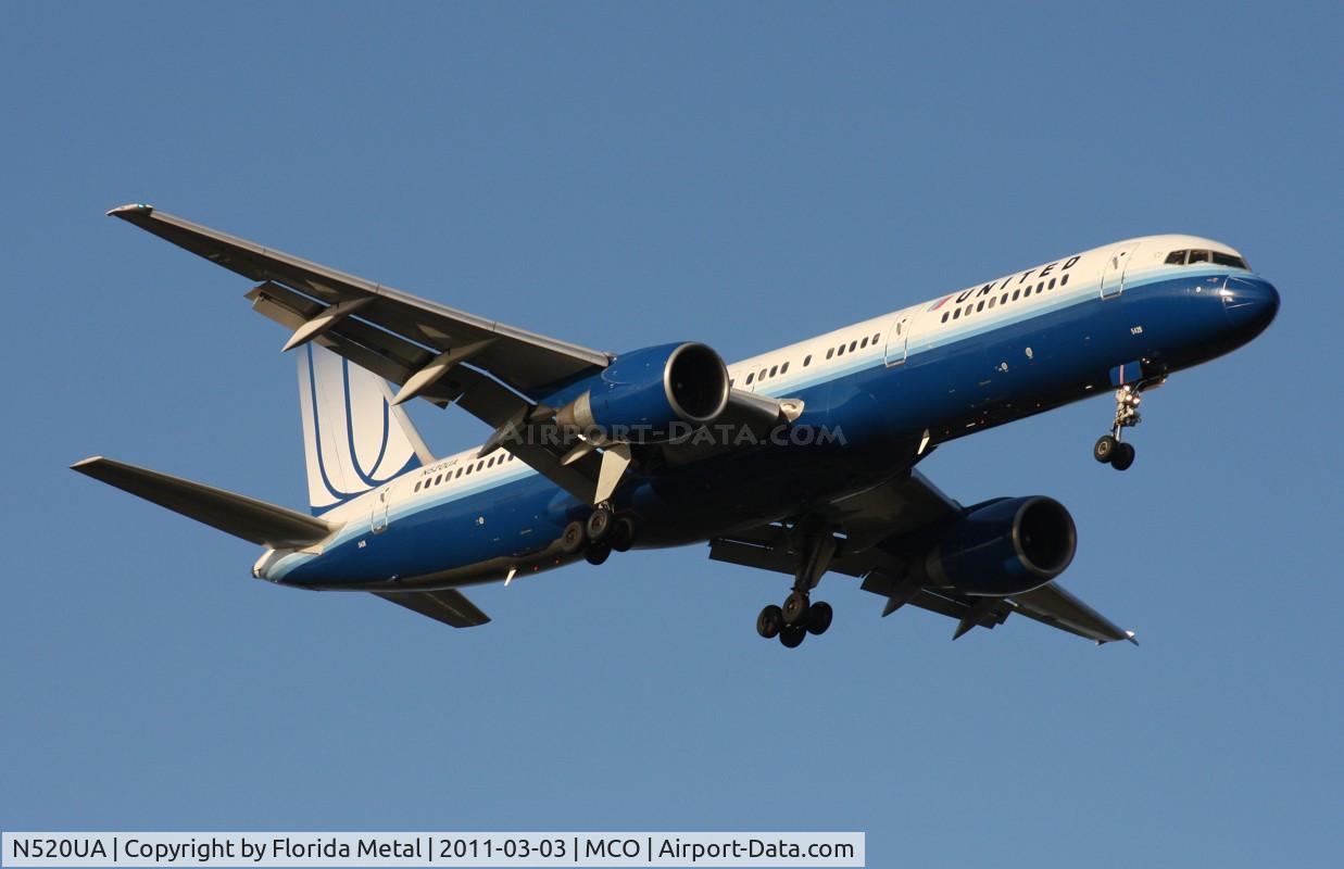 N520UA, 1990 Boeing 757-222 C/N 24890, United 757