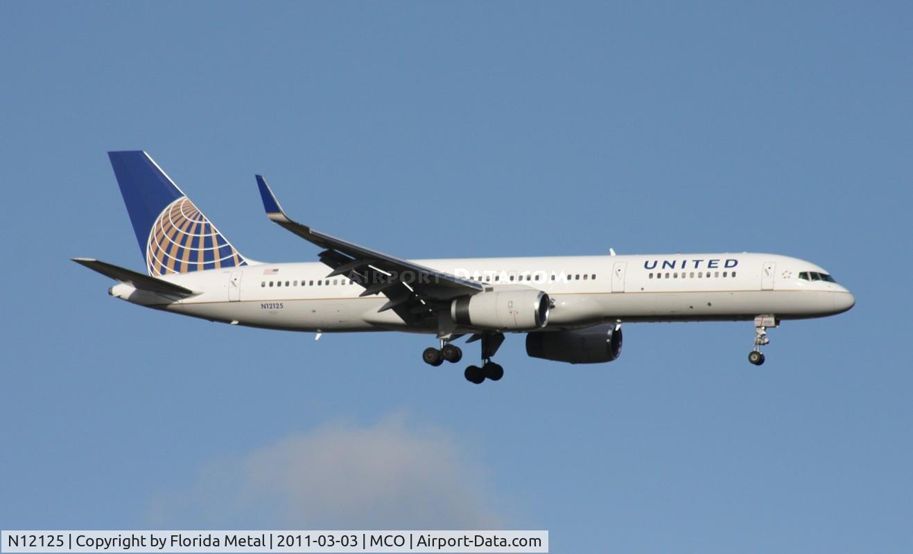 N12125, 1998 Boeing 757-224 C/N 28967, United 757-200