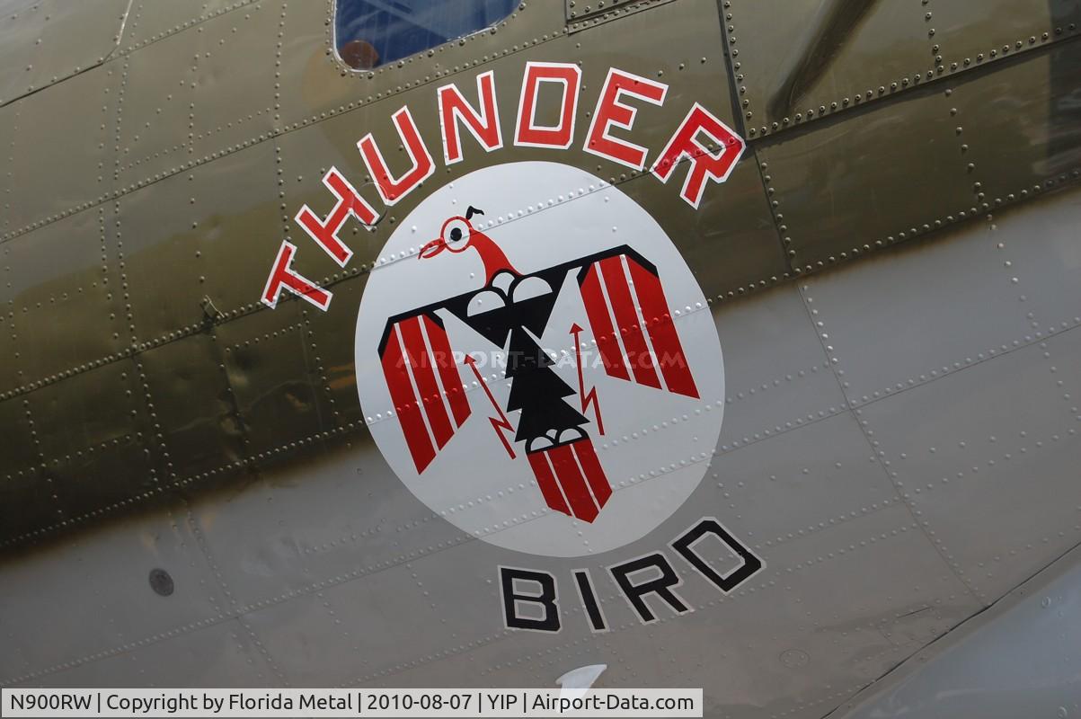 N900RW, 1944 Boeing B-17G Flying Fortress C/N 8627, Thunderbird