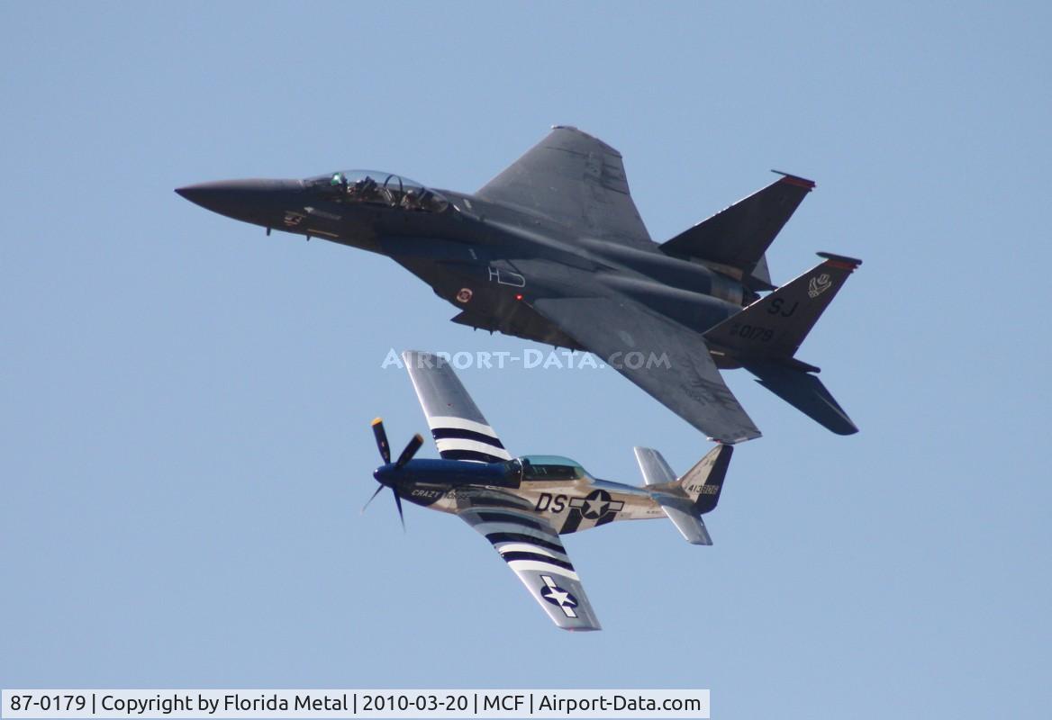 87-0179, 1987 McDonnell Douglas F-15E Strike Eagle C/N 1044/E019, F-15/P-51 heritage flight