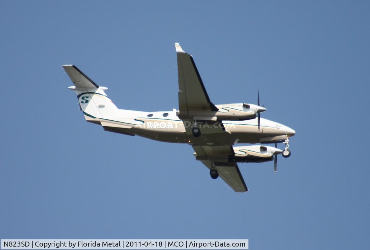 N823SD, Raytheon Aircraft Company B300 C/N FL-390, Beech 350