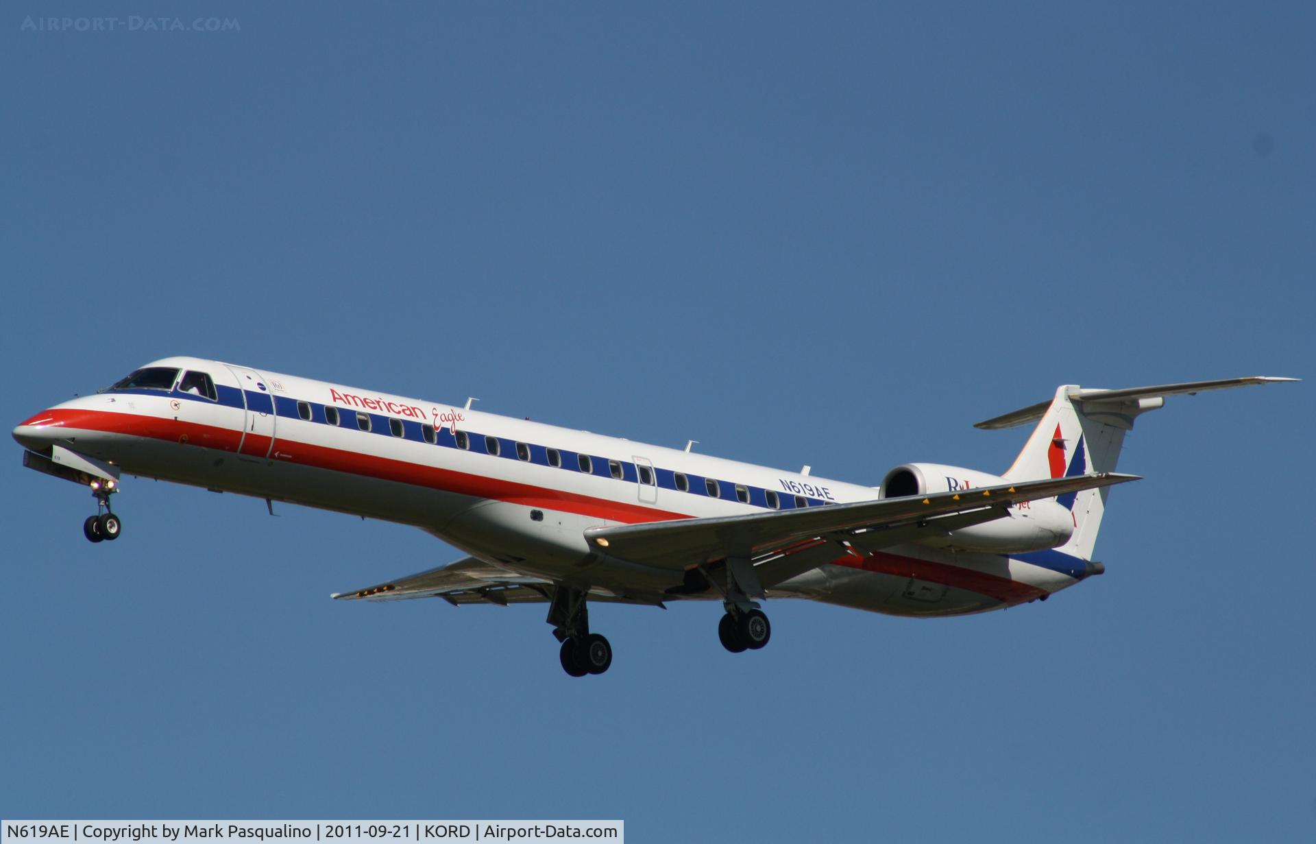 N619AE, 1998 Embraer ERJ-145LR (EMB-145LR) C/N 145101, EMB-145LR