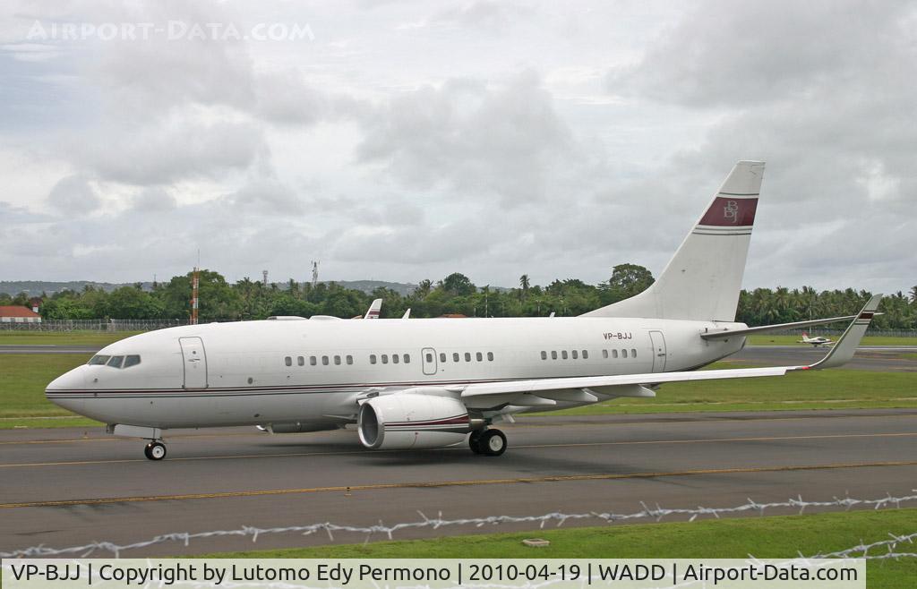 VP-BJJ, 1999 Boeing 737-7BC BBJ C/N 30330, Avenir Bermuda