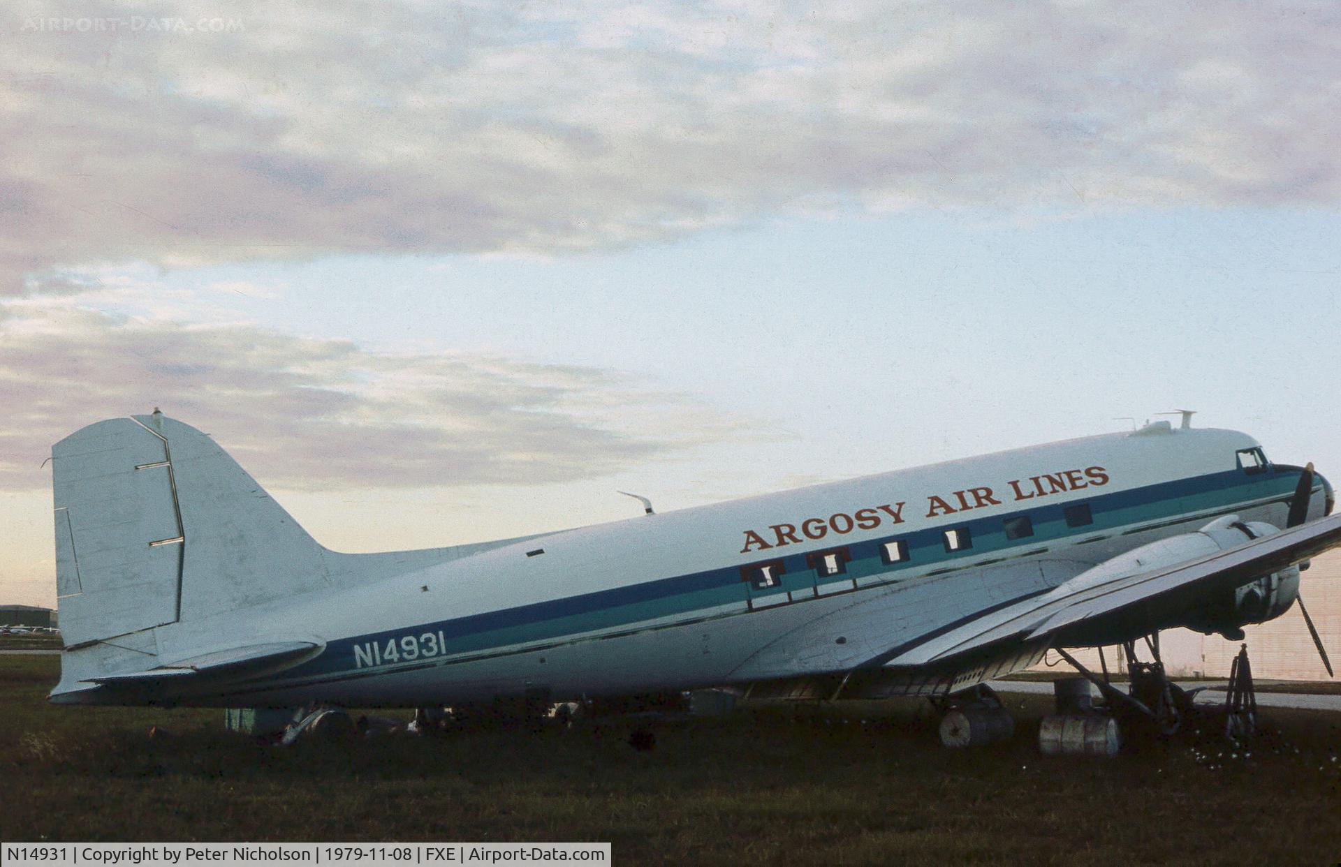 N14931, 1939 Douglas DC-3-209B C/N 2118, DC-3-209B of Argosy Air Lines as seen at Fort Lauderdale Executive in November 1979.