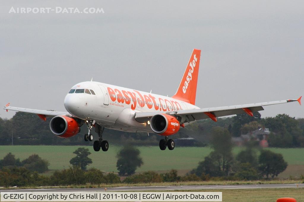 G-EZIG, 2005 Airbus A319-111 C/N 2460, easyJet