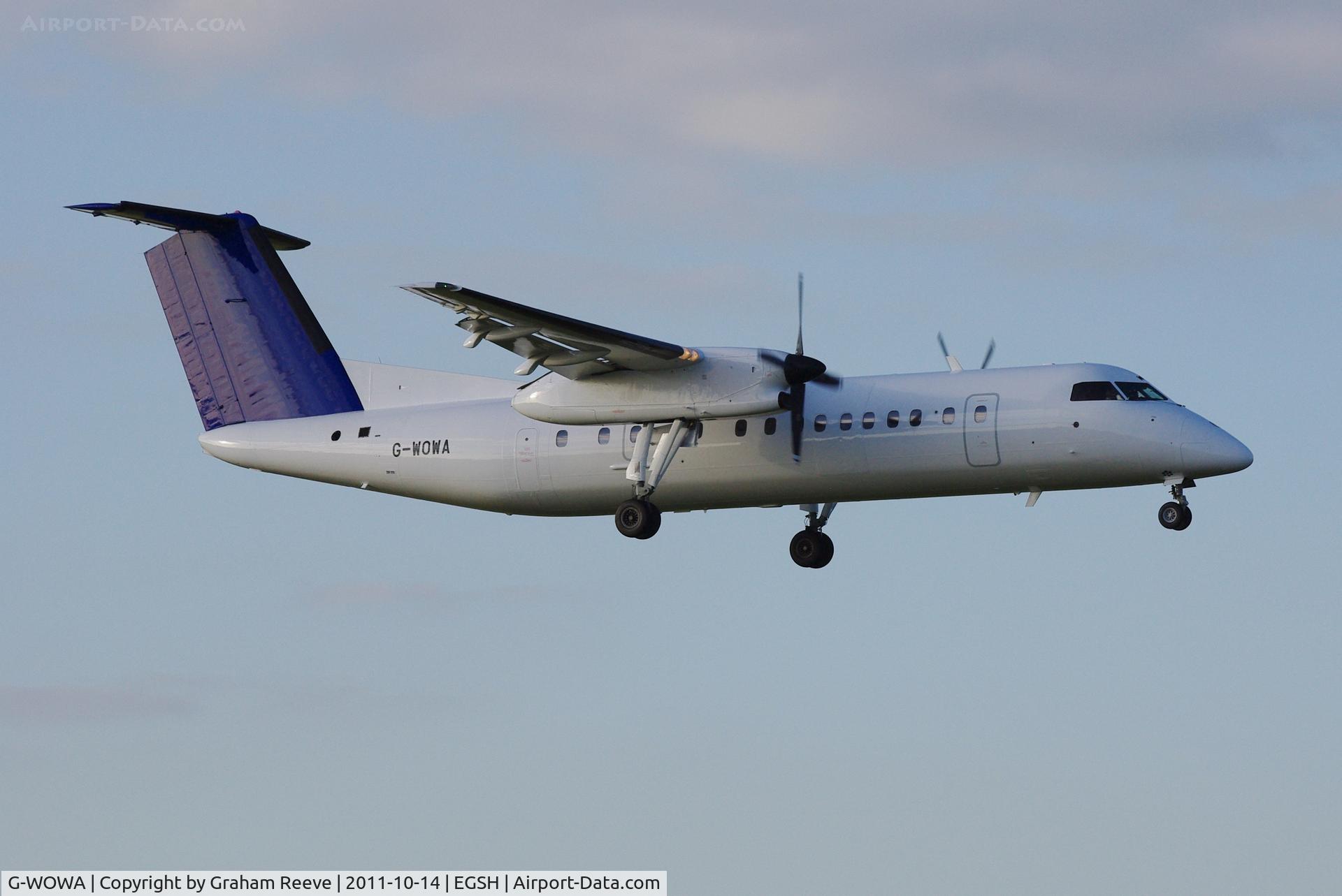 G-WOWA, 1992 De Havilland Canada DHC-8-311 Dash 8 C/N 296, Landing at Norwich.