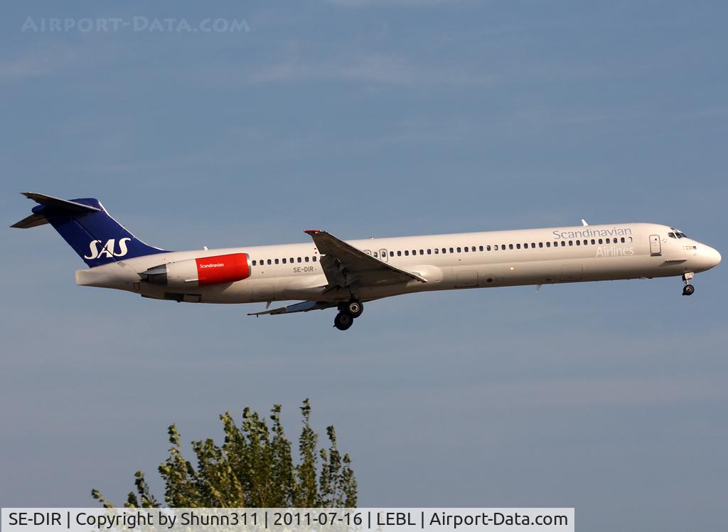 SE-DIR, 1991 McDonnell Douglas MD-82 (DC-9-82) C/N 53004, Landing rwy 25R