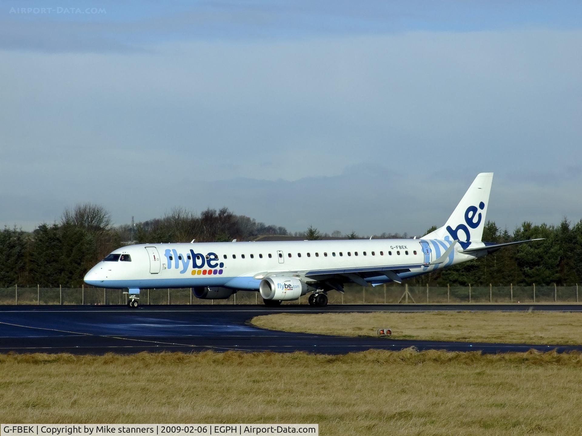 G-FBEK, 2008 Embraer 195LR (ERJ-190-200LR) C/N 19000168, flybe E190 arrives at EDI on runway 24