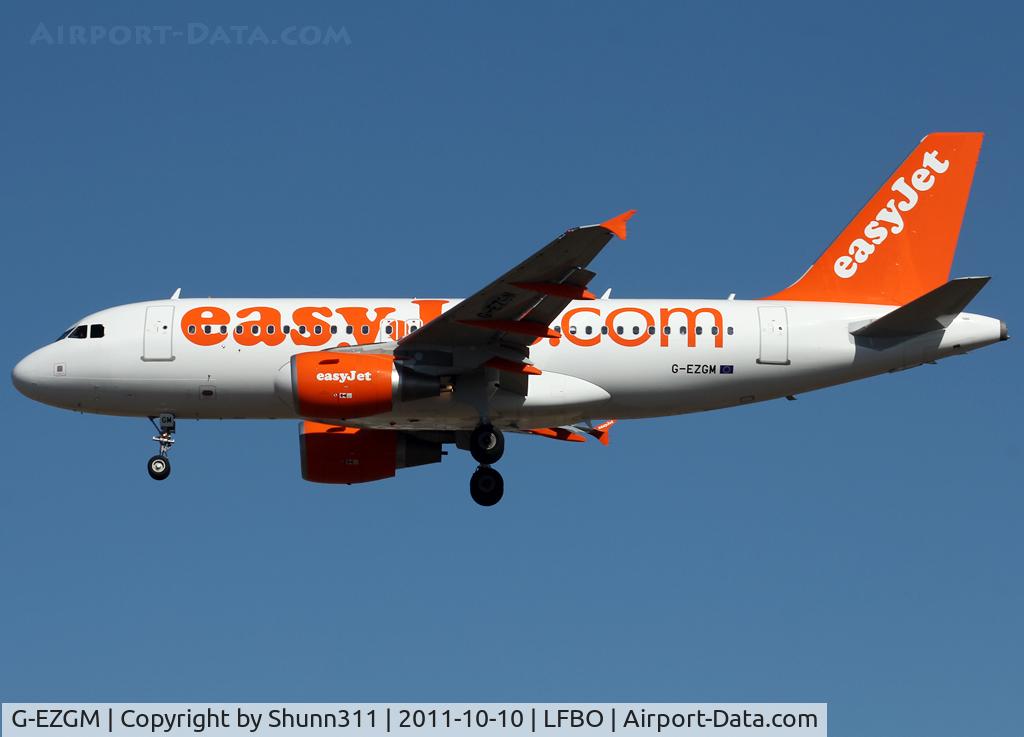 G-EZGM, 2011 Airbus A319-111 C/N 4778, Landing rwy 32L