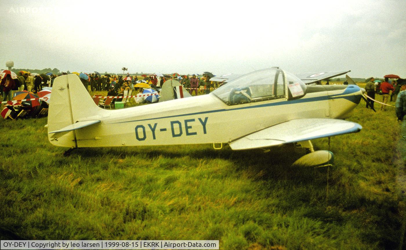 OY-DEY, 1961 Scintex CP-301-C2 Emeraude C/N 587, Roskilde RKE 15.8.99