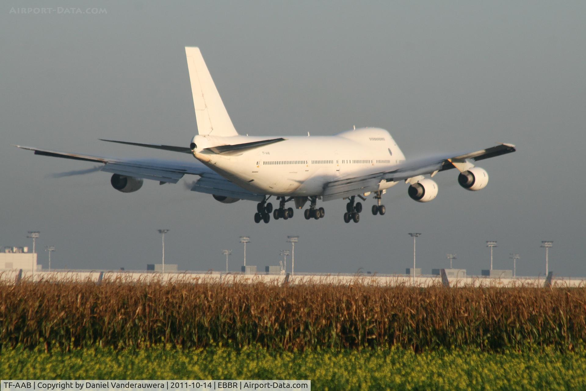 TF-AAB, 1981 Boeing 747-236B C/N 22304, Several seconds before landing on RWY 02