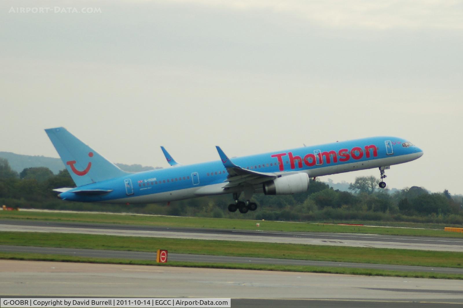 G-OOBR, 1994 Boeing 757-204 C/N 27219, Thomson Boeing 757-204 taking off.