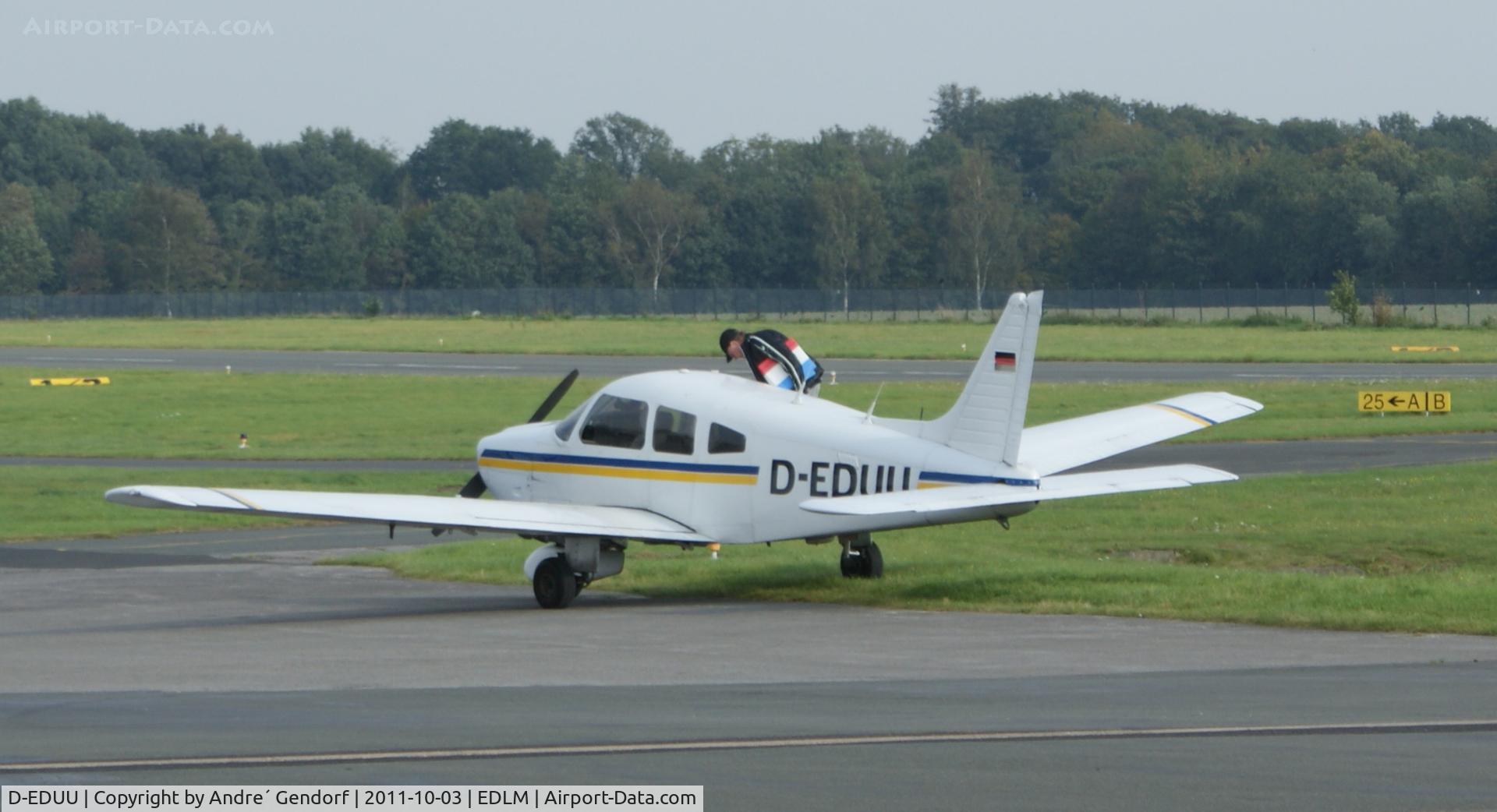 D-EDUU, Piper PA 28-181 Archer II C/N 28-90100, D-EDUU, parked on the apron of Marl-Loemühle (EDLM)