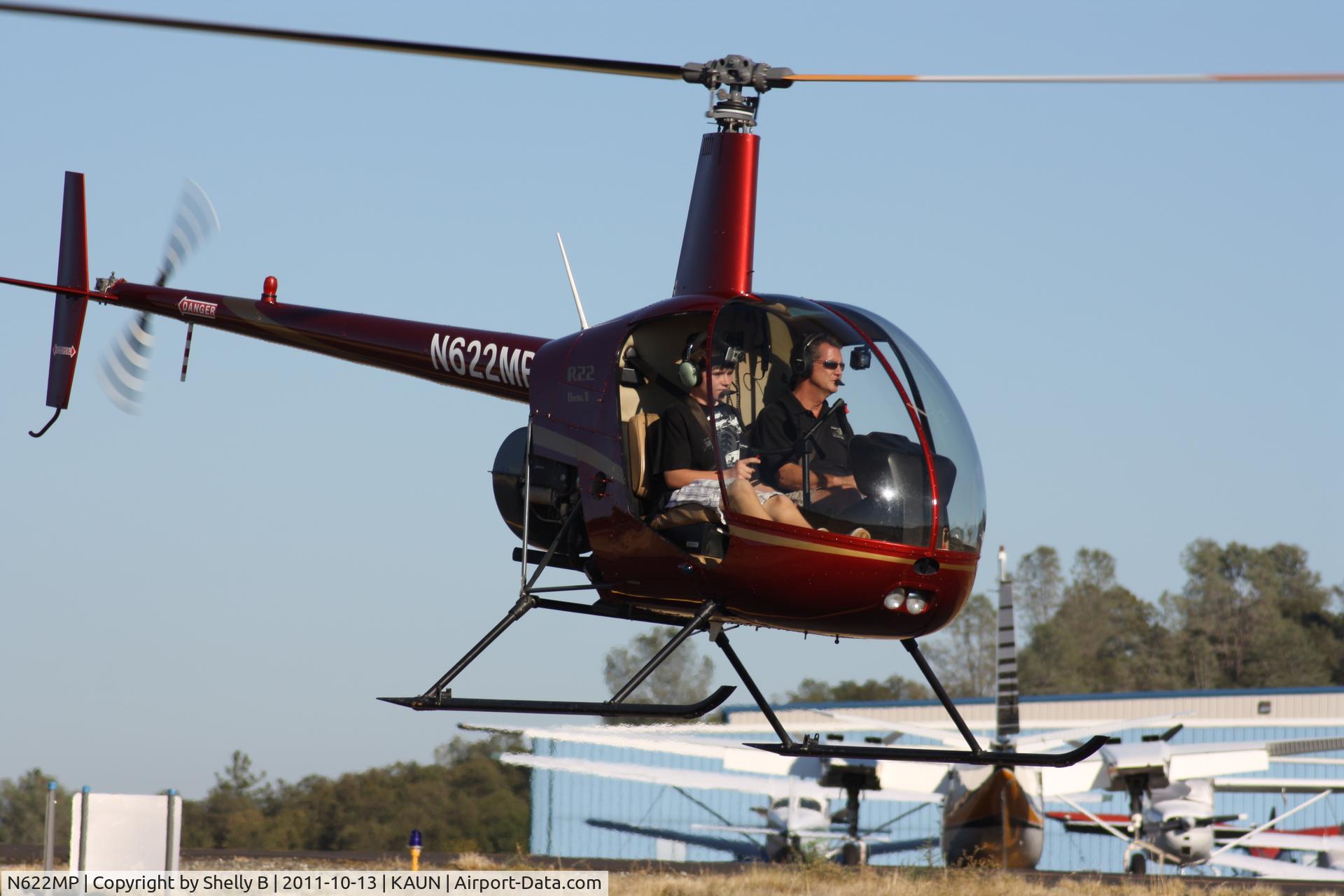 N622MP, 2006 Robinson R22 BETA C/N 4016, KAUN 10-13-2011