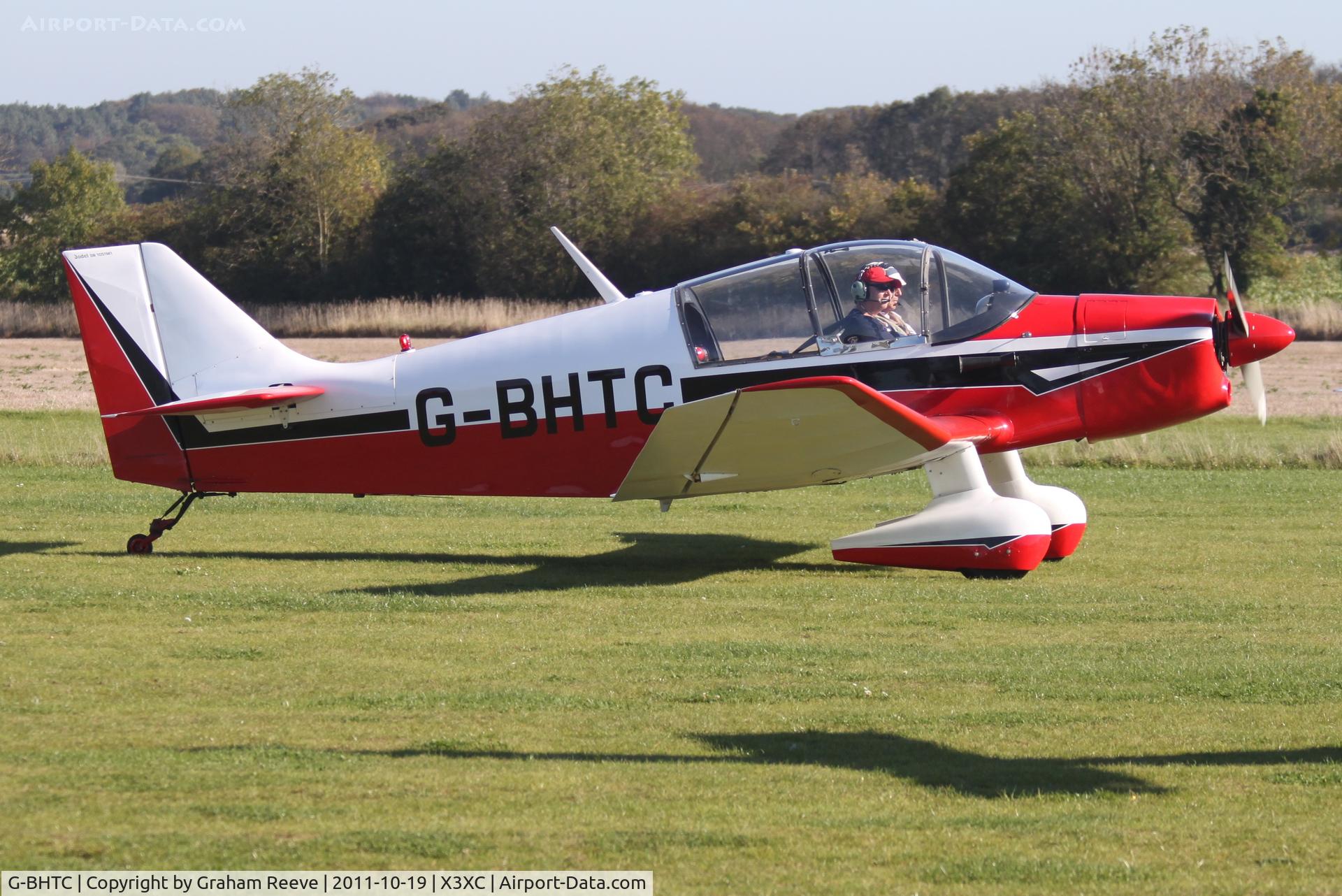G-BHTC, 1964 CEA Jodel DR-1051-M1 C/N 581, Just landed at Northrepps.