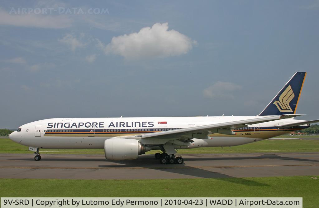 9V-SRD, 1998 Boeing 777-212/ER C/N 28514, Singapore Airlines